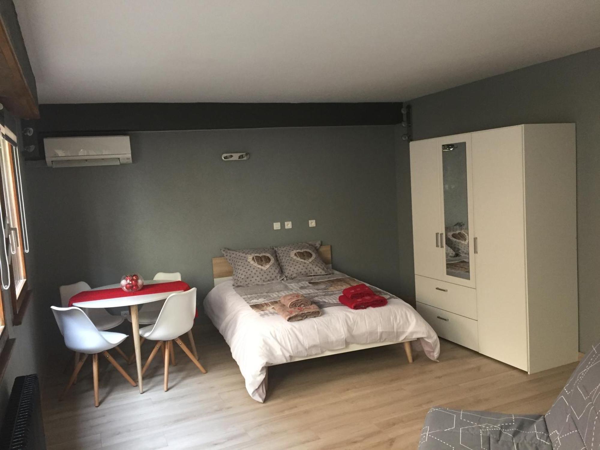 Grande Chambre Climatisee 1 A 4 Couchages Wasselonne Esterno foto